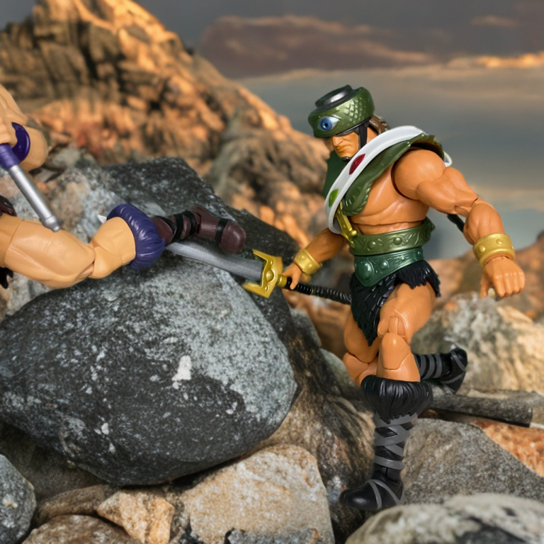 Tri-Klops strikes the back of Fisto’s leg.