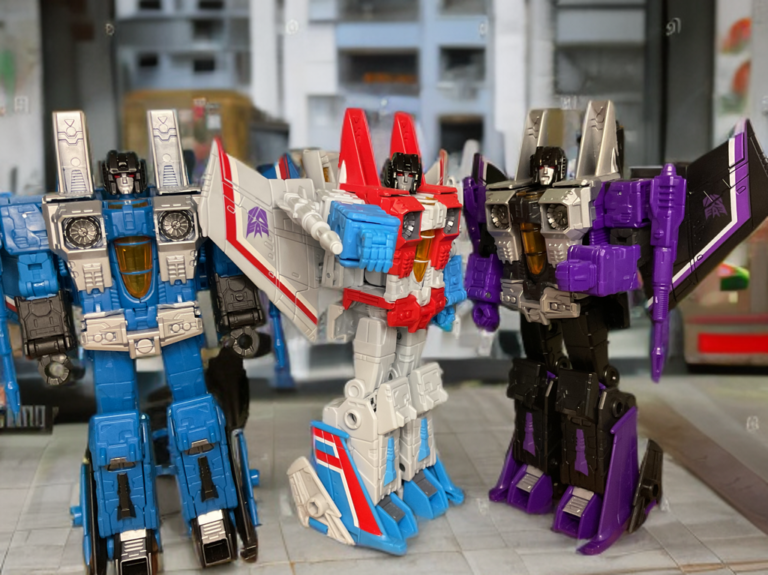 Thundercracker, Starscream, and Skywarp at their headquarters.
