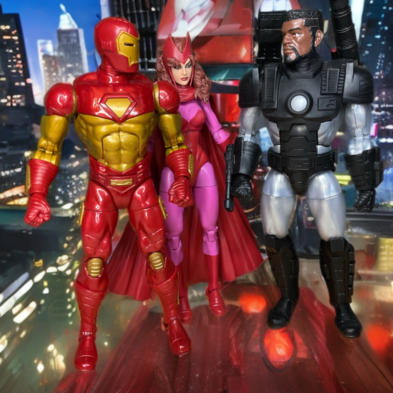 Iron Man, la sorcière écarlate et War Machine sans son casque discutent de leur stratégie.