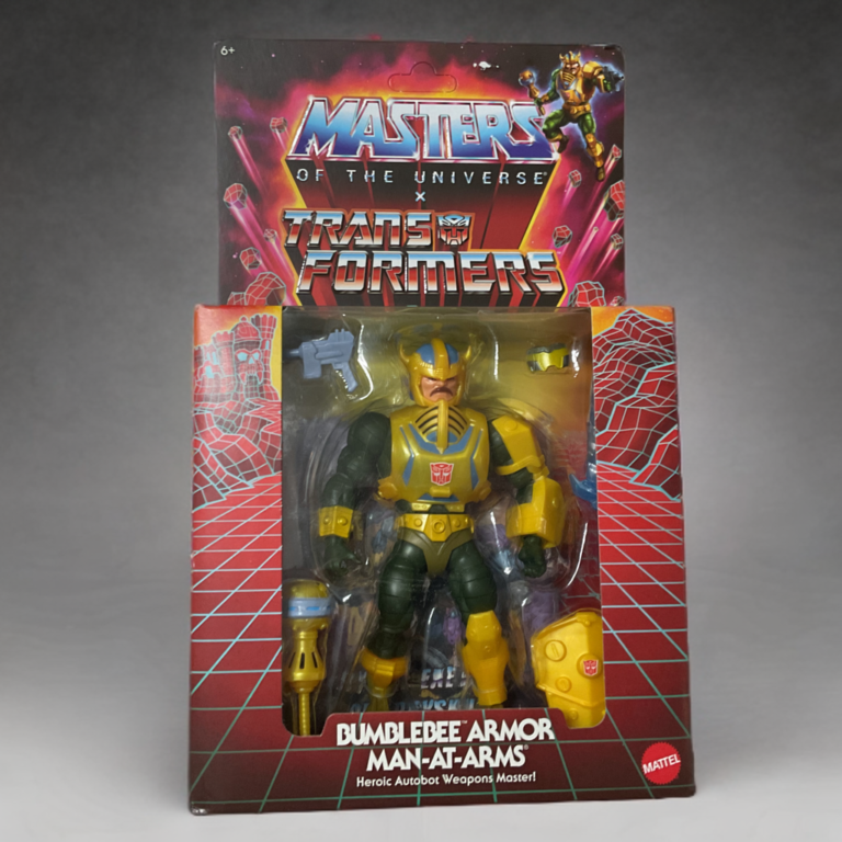 Offizielle Verpackung für die MOTU Origins x Transformers Bumblebee Armor Man-At-Arms Crossover Actionfigur.