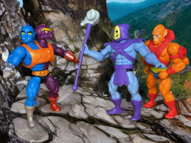 Tuvar and Baddrah transformed in Two-Bad.
