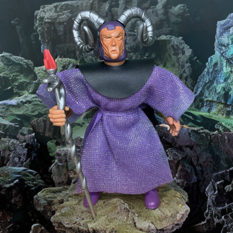 1984 Remco Conan the Barbarian Thoth-Amon action figure with red robes and staff.