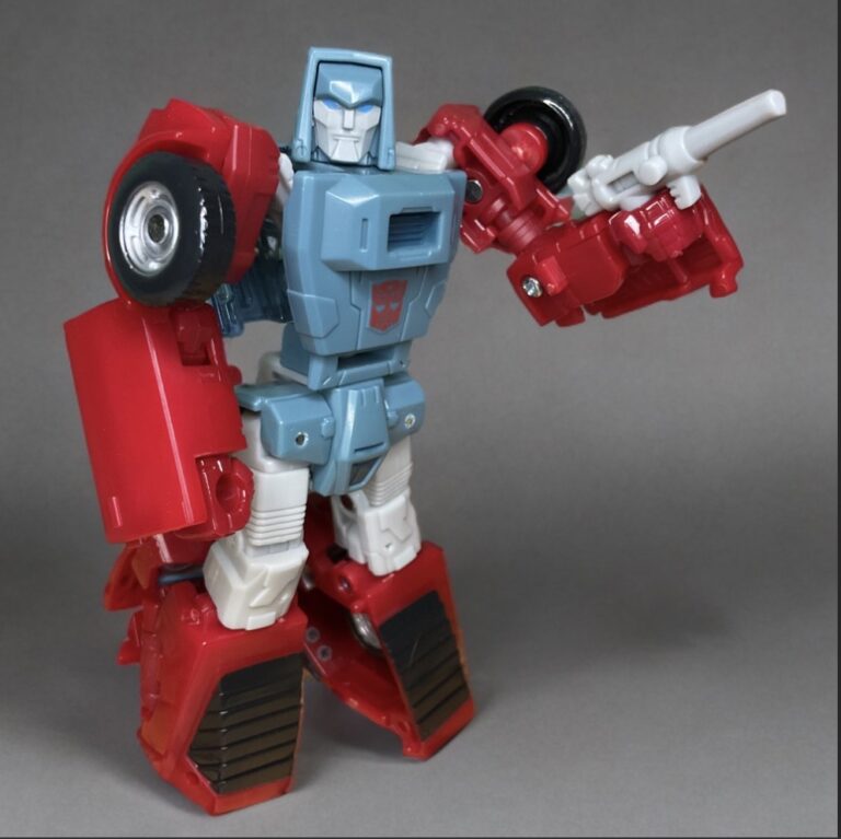 Transformers Windcharger Studio Series Figur mit voll beweglichen Armen und hochgezogenem Reifen.