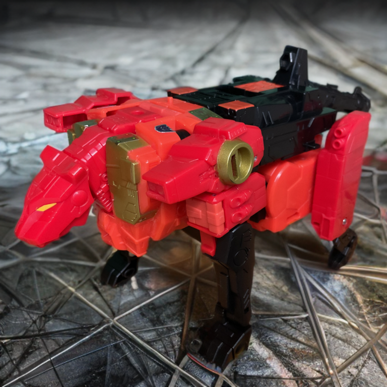 Transformers Power of the Primes Rampage Tiger Beast Mode in dynamischer Action-Stellung.