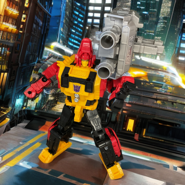 Transformers Power of the Primes Headstrong Robotermodus Frontpose, schwere Panzerung und gehörnter Helm sichtbar.