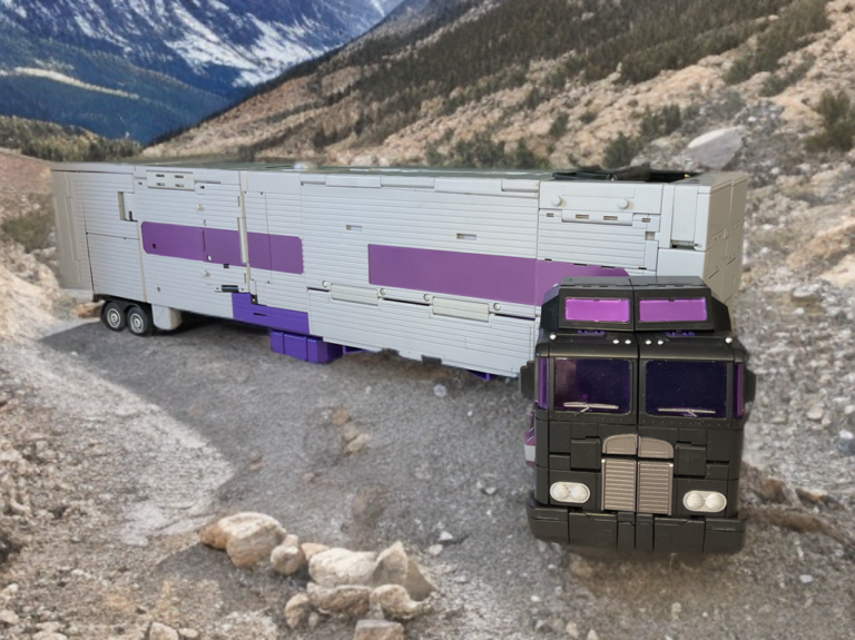 DX9 Attila Motormaster semi truck vehicle mode action figure.