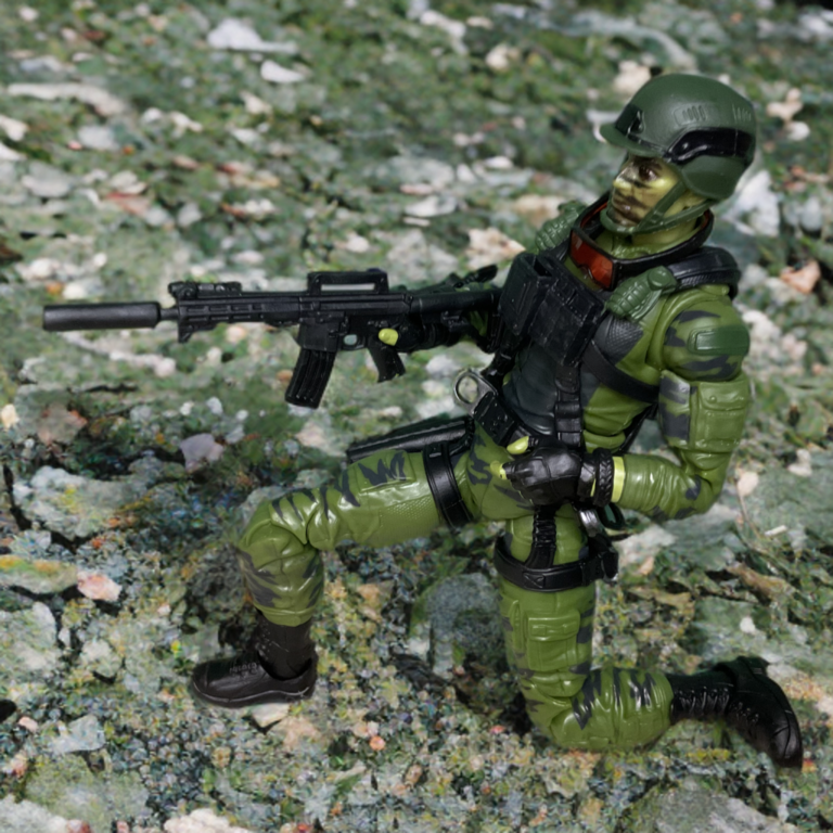 G.I. Joe Classified Brent Hit & Run in action pose holding assault rifle, branded display from Fantasy Action Figures collection.