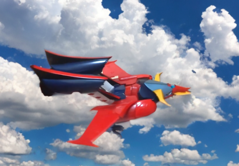 Raideen's legs retracting for God Bird mode.