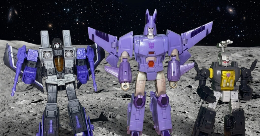 Read more about the article The Ultimate Transformers Debate: Did Skywarp or Bombshell Become Cyclonus?
