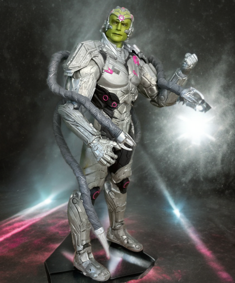 Brainiac action figure in tendril swarm attack pose.